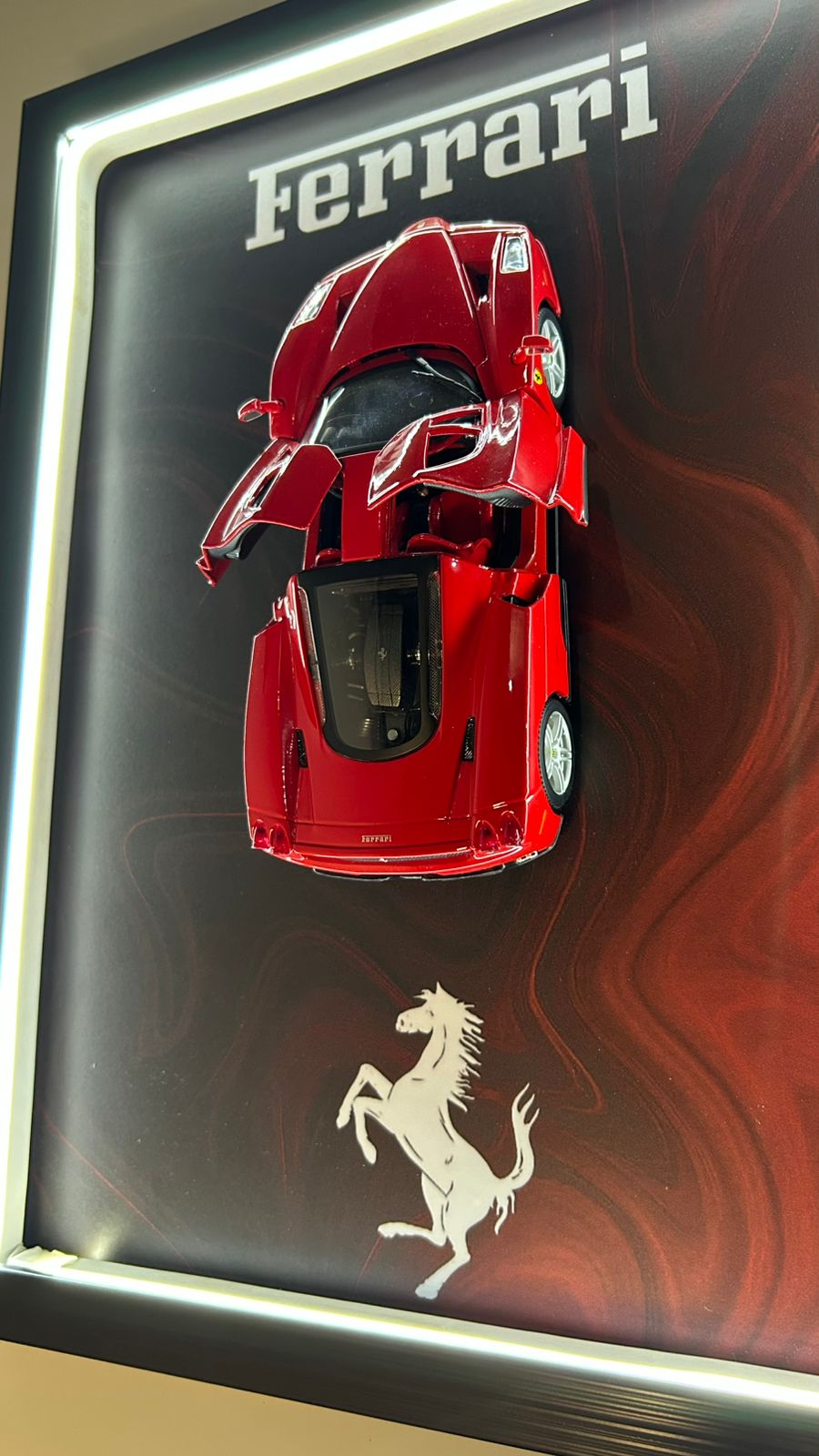 Officially Licensed Ferrari Enzo 1:24 Scale – A Masterpiece in Every Detail