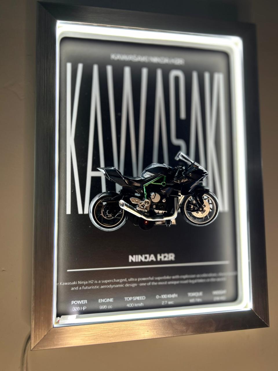 Black Kawasaki Ninja H2 – 1:12 Scale