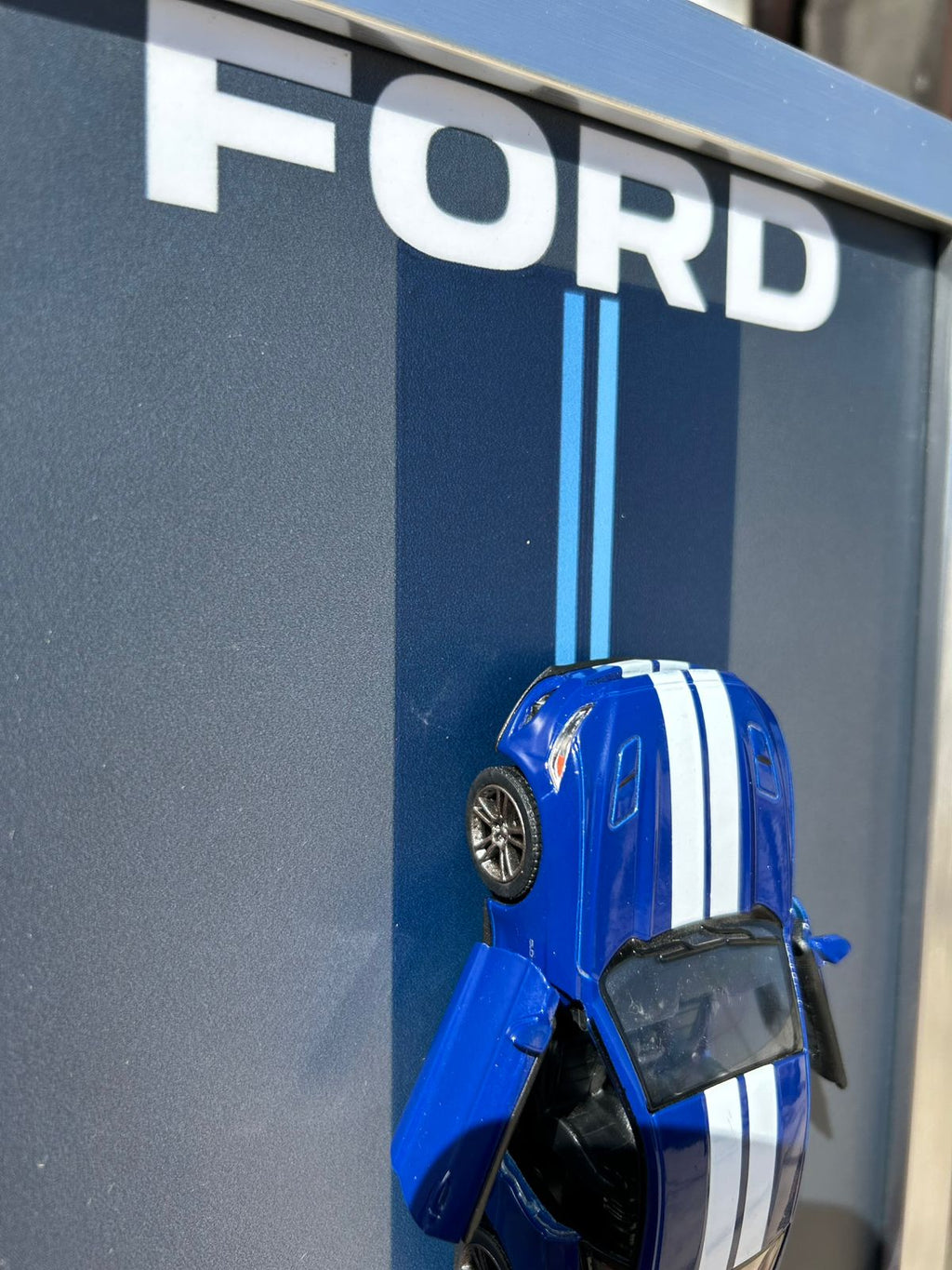 Ford Mustang GT S550 – 1:38 Scale Diecast Muscle Car in a Premium Wooden Frame