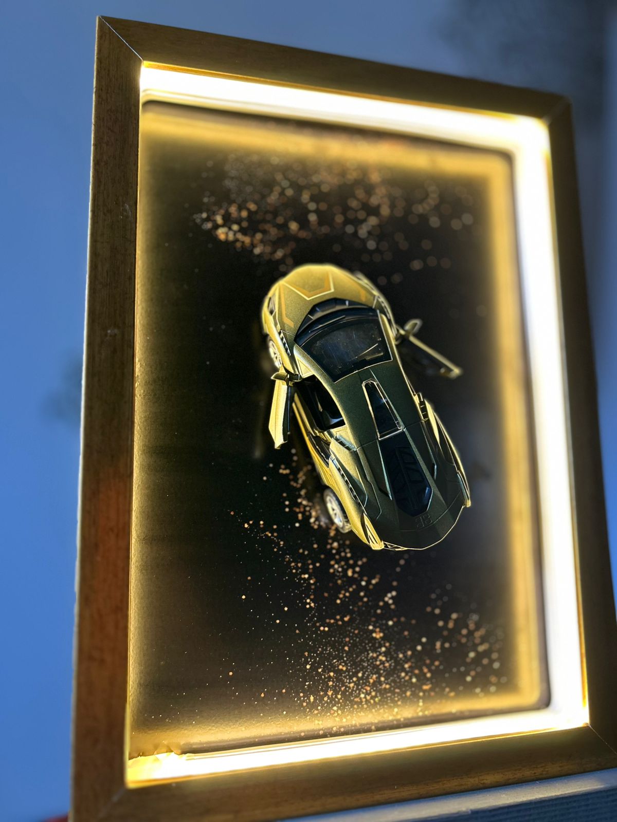 Lamborghini Sian – 1:32 Diecast Model in Neon Light Shadow Frame